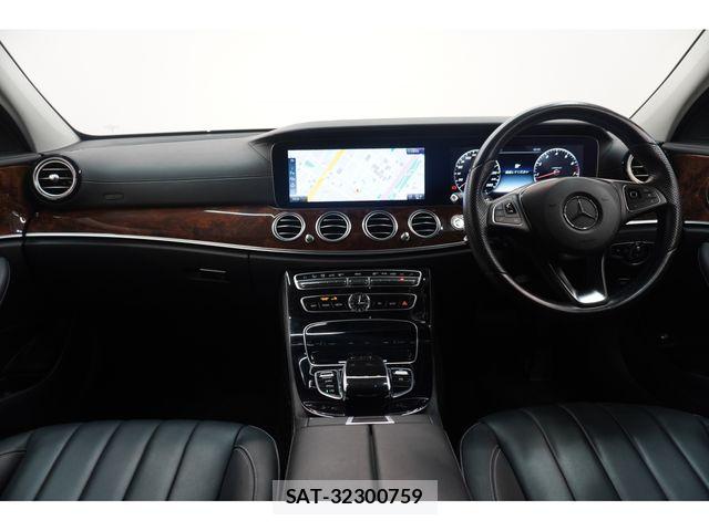 Mercedes Benz E-CLASS 2017-07 8366940-9