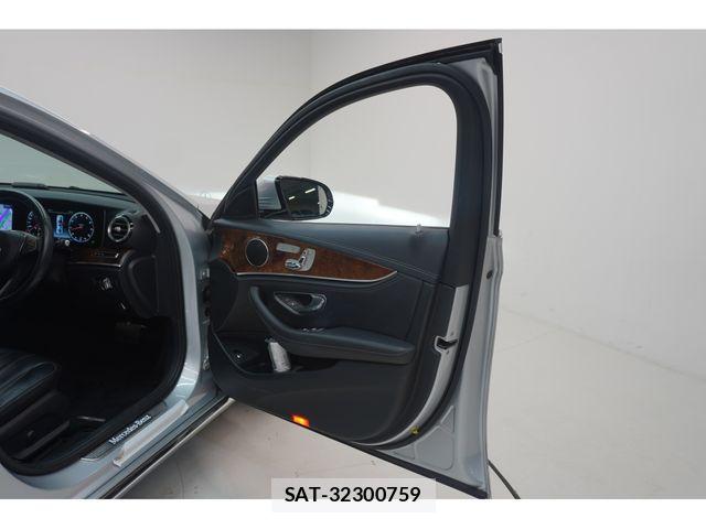Mercedes Benz E-CLASS 2017-07 8366940-19