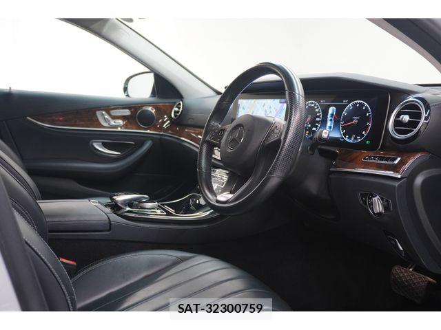 Mercedes Benz E-CLASS 2017-07 8366940-8