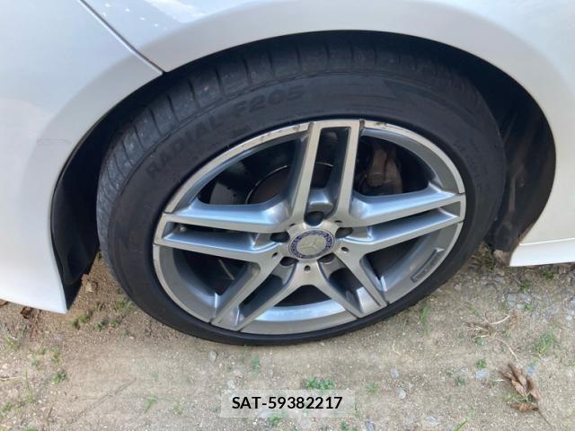 Mercedes Benz E-CLASS 2013-08 8413533-4
