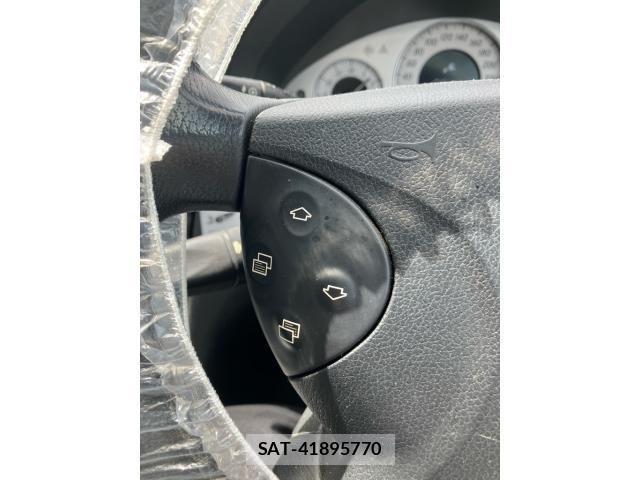 Mercedes Benz E-CLASS 2005-09 8413537-16