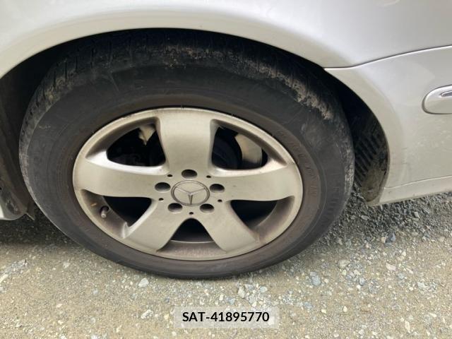 Mercedes Benz E-CLASS 2005-09 8413537-4
