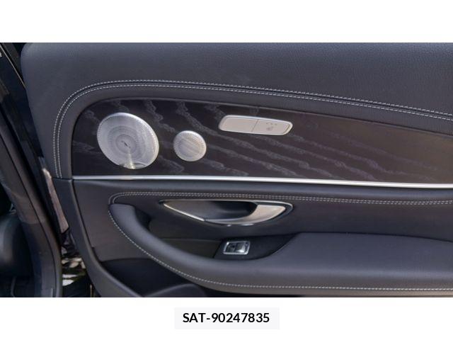 Mercedes Benz E-CLASS 2020-04 8413530-11
