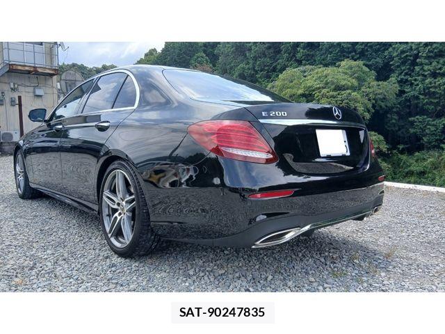 Mercedes Benz E-CLASS 2020-04 8413530-2