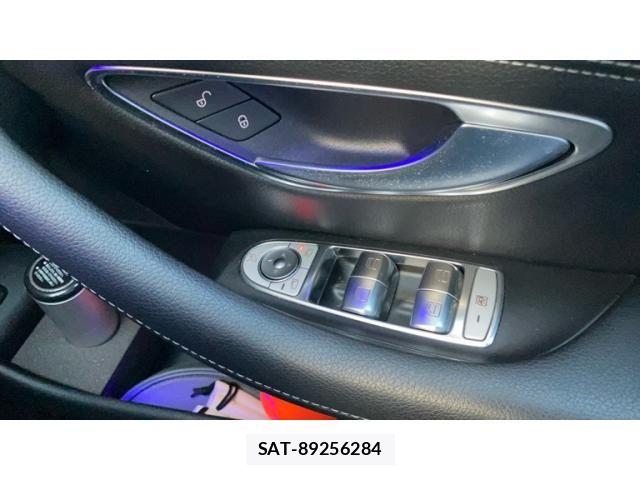 Mercedes Benz E-CLASS 2016-07 8438413-8