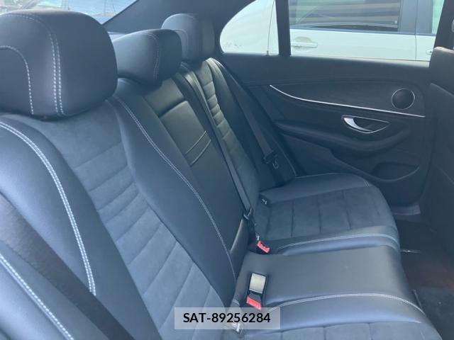 Mercedes Benz E-CLASS 2016-07 8438413-17