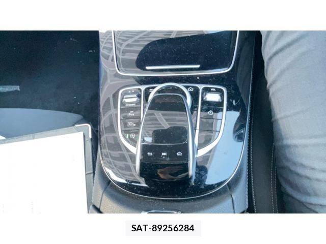 Mercedes Benz E-CLASS 2016-07 8438413-5