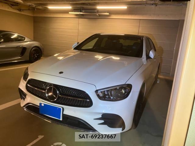 Mercedes Benz E-CLASS 2021-12 8438412-0