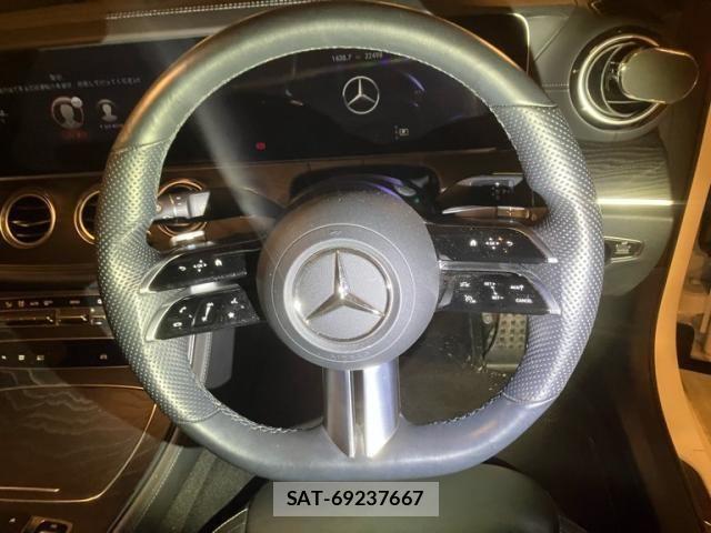 Mercedes Benz E-CLASS 2021-12 8438412-18