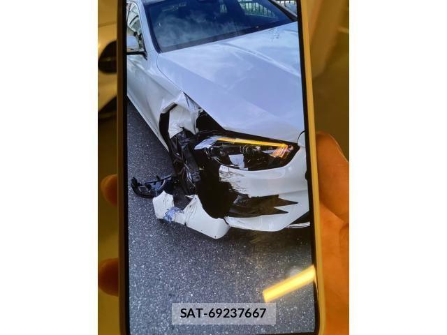 Mercedes Benz E-CLASS 2021-12 8438412-26