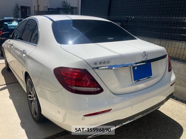 Mercedes Benz E-CLASS 2017-05 8438414-3