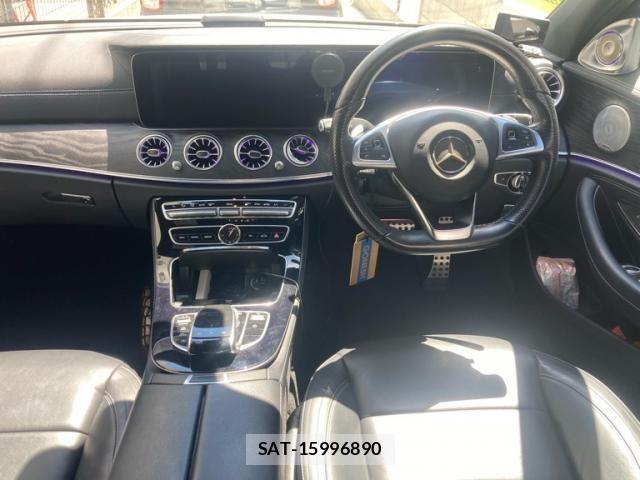 Mercedes Benz E-CLASS 2017-05 8438414-8