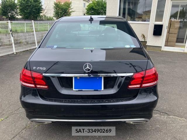 Mercedes Benz E-CLASS 2015-02 8485729-1