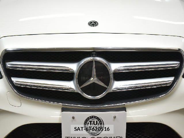 Mercedes Benz E-CLASS 2017-08 8485724-25