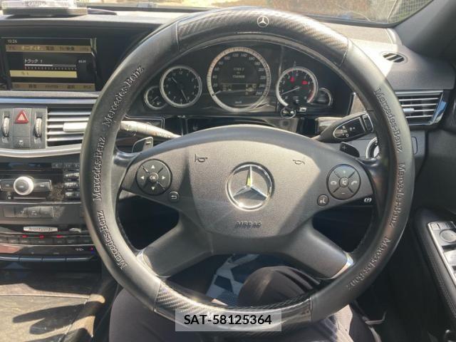 Mercedes Benz E-CLASS 2009-11 8525722-17
