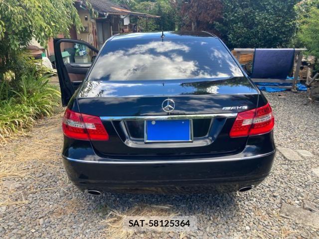 Mercedes Benz E-CLASS 2009-11 8525722-3