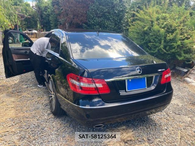 Mercedes Benz E-CLASS 2009-11 8525722-4