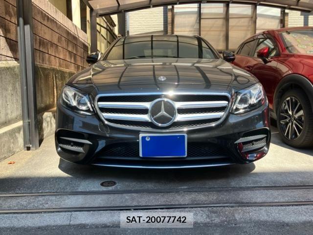 Mercedes Benz E-CLASS 2018-09 8525714-1