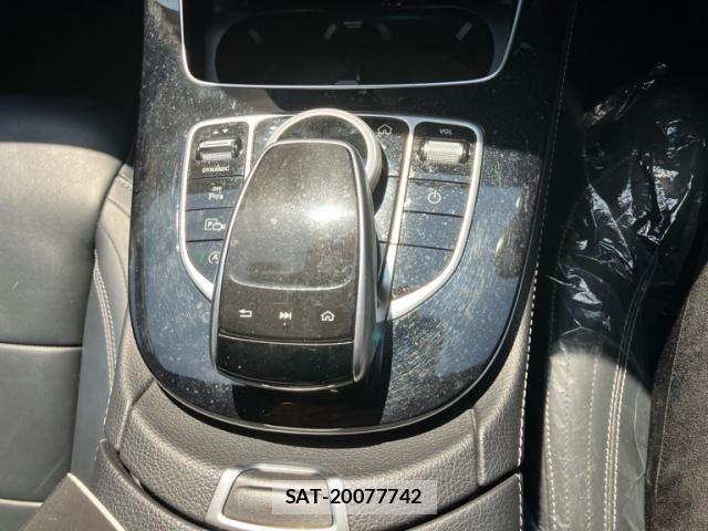 Mercedes Benz E-CLASS 2018-09 8525714-22