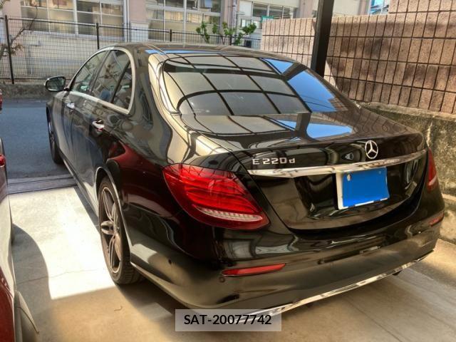 Mercedes Benz E-CLASS 2018-09 8525714-4