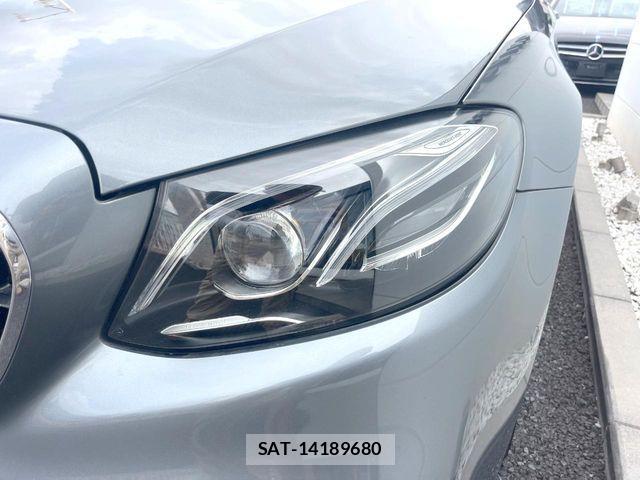 Mercedes Benz E-CLASS 2016-08 8525712-12