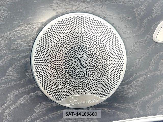 Mercedes Benz E-CLASS 2016-08 8525712-6