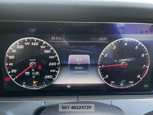 Mercedes Benz E-CLASS 2016-08 8525715-3