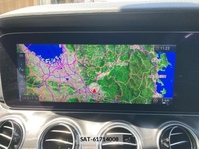 Mercedes Benz E-CLASS 2017-12 8562630-23
