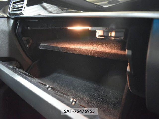 Mercedes Benz E-CLASS 2015-02 8627656-13