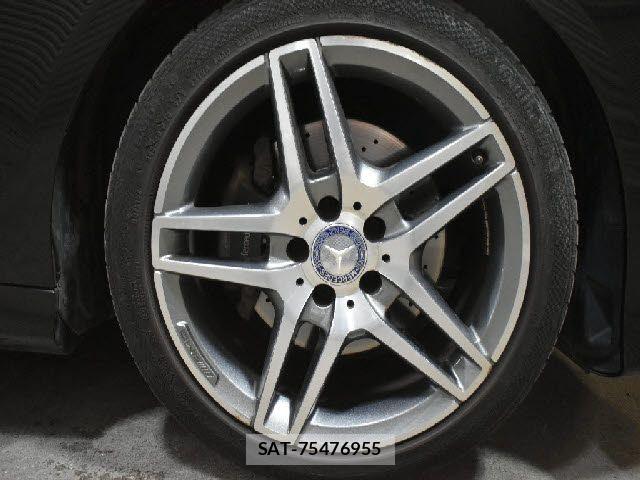 Mercedes Benz E-CLASS 2015-02 8627656-24