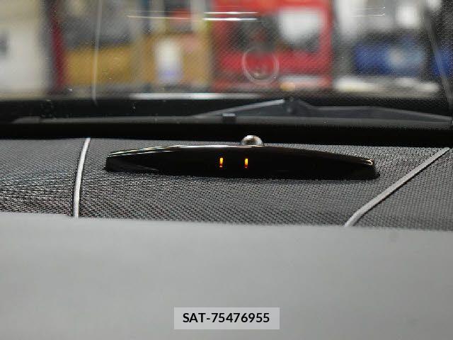 Mercedes Benz E-CLASS 2015-02 8627656-3