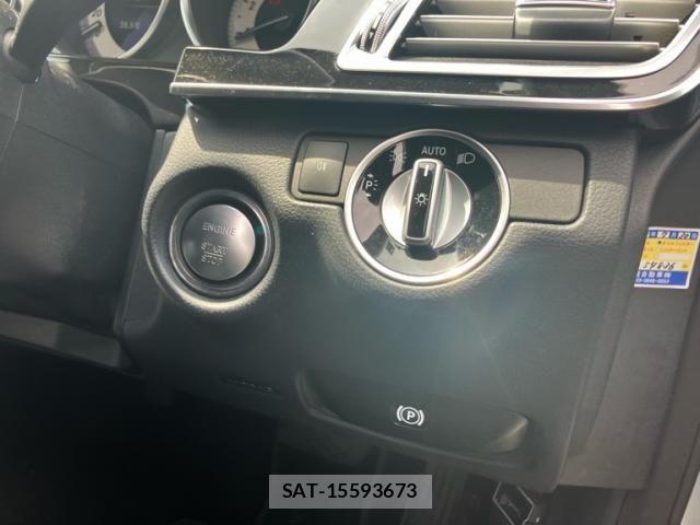 Mercedes Benz E-CLASS 2013-09 8660184-9