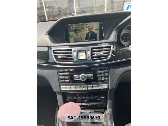 Mercedes Benz E-CLASS 2013-09 8660184-19