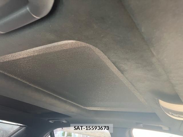 Mercedes Benz E-CLASS 2013-09 8660184-23