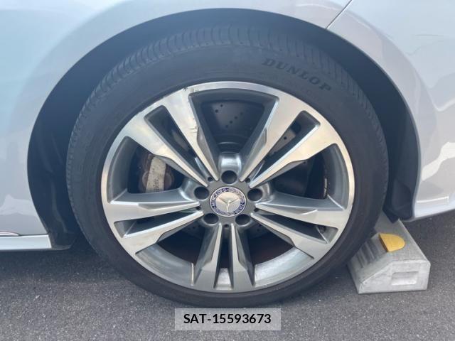 Mercedes Benz E-CLASS 2013-09 8660184-2