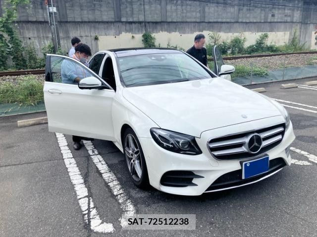 Mercedes Benz E-CLASS 2017-02 8660183-0