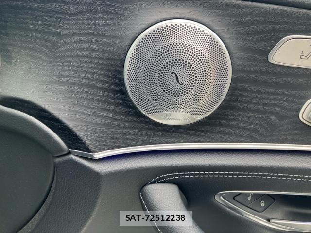 Mercedes Benz E-CLASS 2017-02 8660183-13