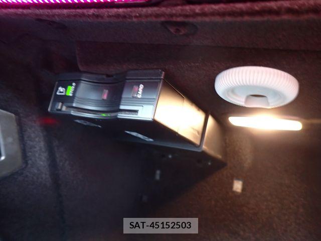 Mercedes Benz E-CLASS 2020-09 8660179-21