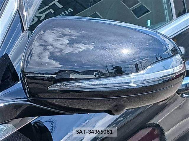Mercedes Benz E-CLASS 2016-09 8660181-23