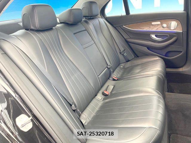 Mercedes Benz E-CLASS 2018-09 8660182-10