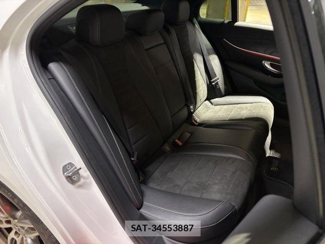 Mercedes Benz E-CLASS 2017-09 8685932-6