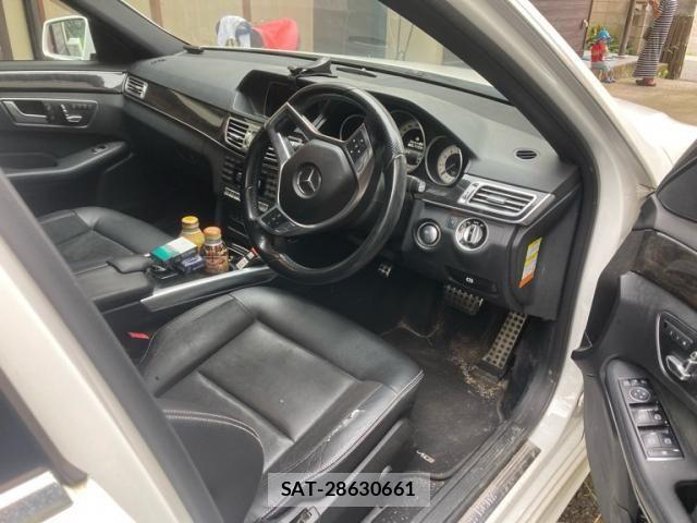 Mercedes Benz E-CLASS 2014-09 8685933-12