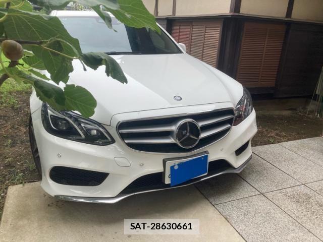 Mercedes Benz E-CLASS 2014-09 8685933-1