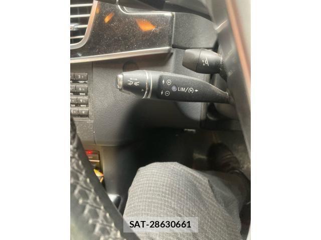 Mercedes Benz E-CLASS 2014-09 8685933-22