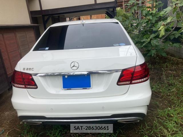 Mercedes Benz E-CLASS 2014-09 8685933-2