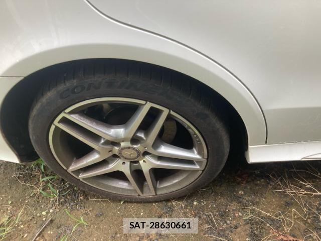 Mercedes Benz E-CLASS 2014-09 8685933-3