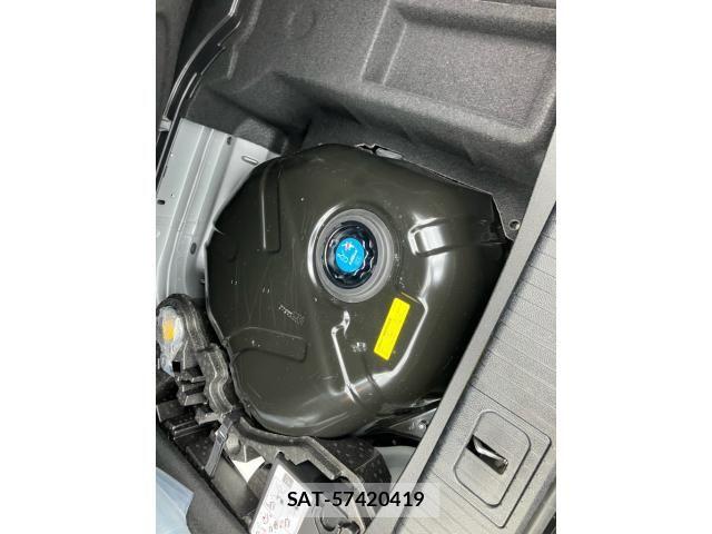 Mercedes Benz E-CLASS 2015-06 8743852-29