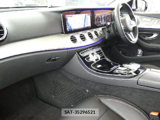 Mercedes Benz E-CLASS 2018-12 8743850-1