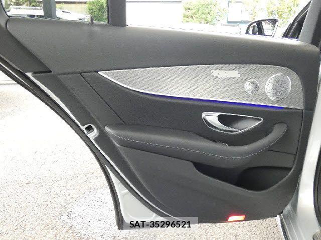 Mercedes Benz E-CLASS 2018-12 8743850-21