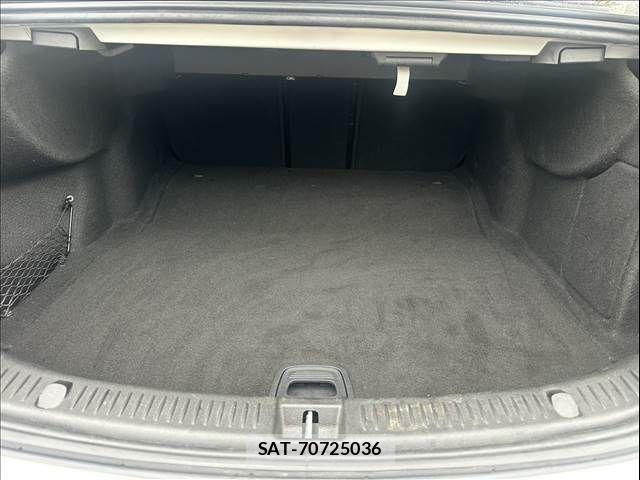 Mercedes Benz E-CLASS 2019-11 8743847-8